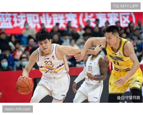 篮球比赛个人犯规累计满5次或6次将罚下,详解NBA与FIBA差异 篮球比赛个人犯规累计满5次或6次将罚下,详解NBA与FIBA差异